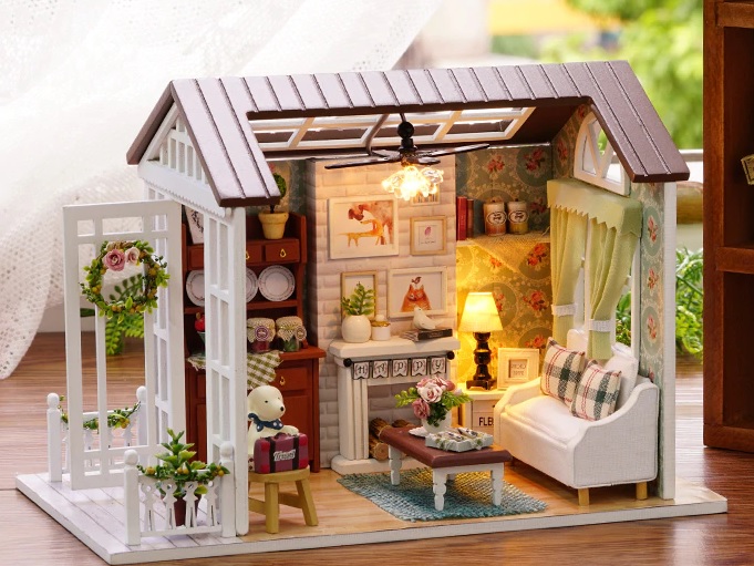 Domek-dla-lalek-drewniany-salon-meble-697721