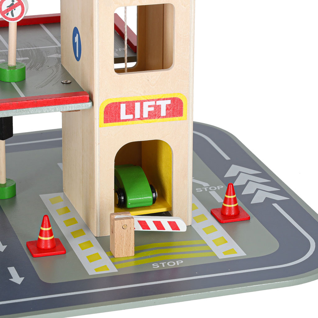 Parking-drewniany-garaz-LULILO-BENINO-pietrowy-177211