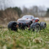 Diaľkovo ovládané auto Q901 v mierke 1:16, 2,4 GHz, 4 kanály, rýchlosť 52 km/h, červené