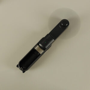 Wiatrak-biurkowy-wentylator-mini-reczny-skladany-wiatraczek-przenosny-USB-czarny-172003